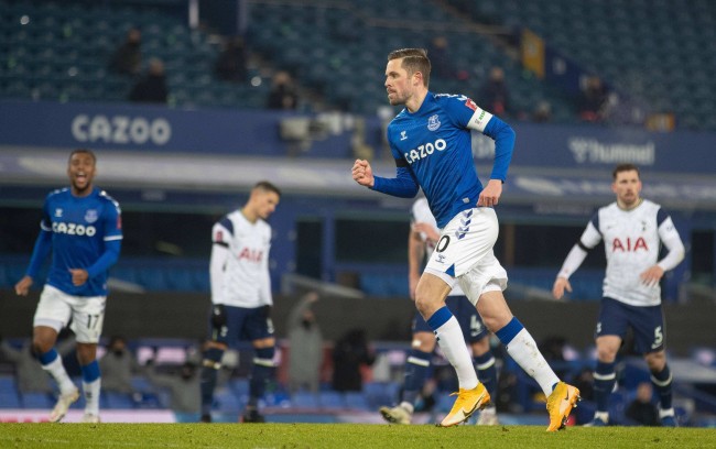 你需要我继 你需要我继