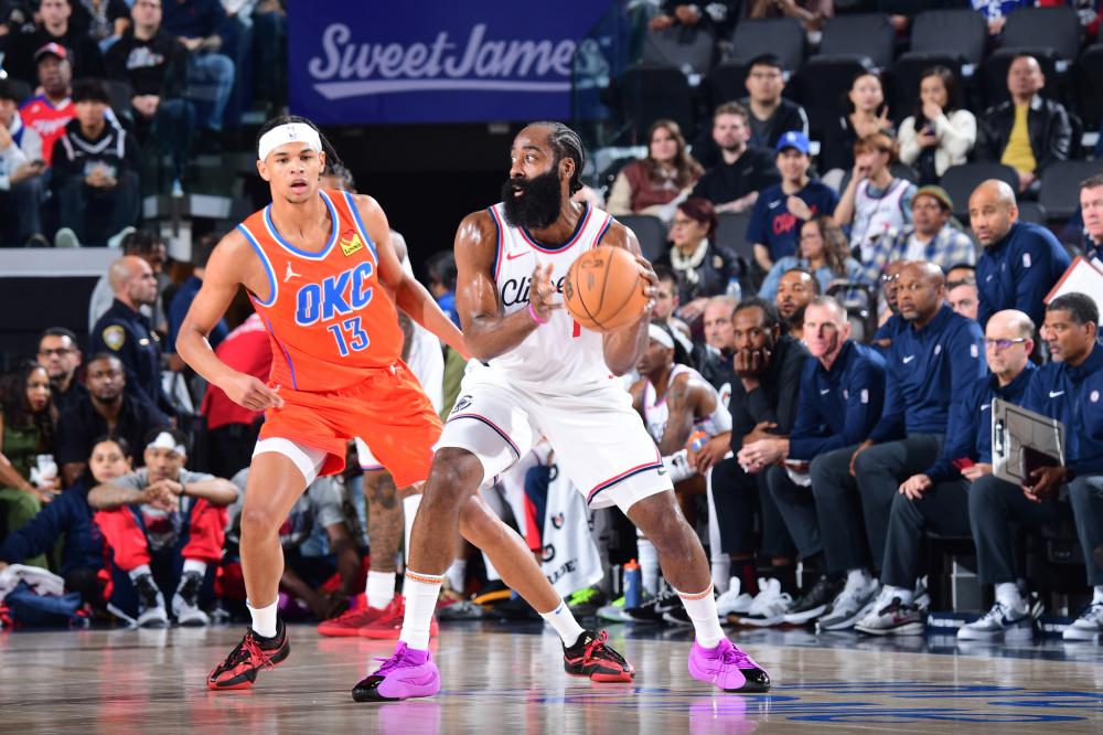 两射一传 两射一传